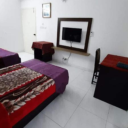 Center Point Apartment Dhaka Luaran gambar
