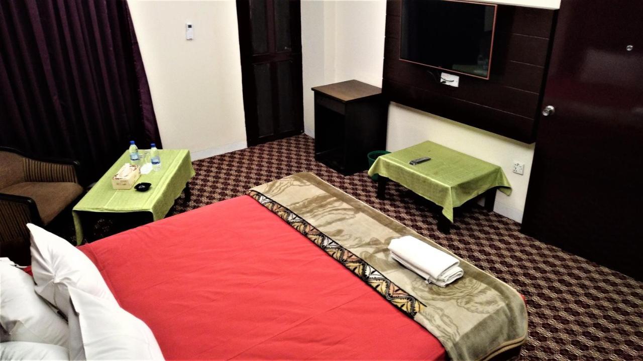 Center Point Apartment Dhaka Luaran gambar