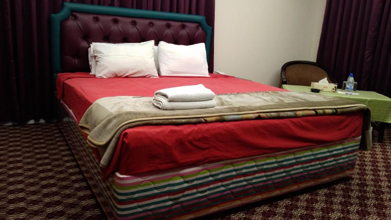 Center Point Apartment Dhaka Luaran gambar