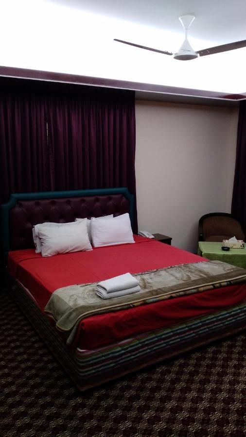 Center Point Apartment Dhaka Luaran gambar