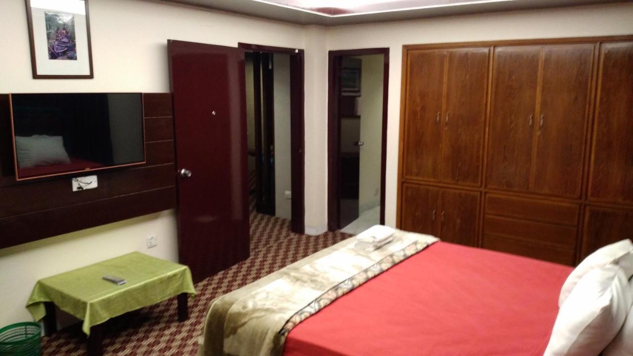 Center Point Apartment Dhaka Luaran gambar