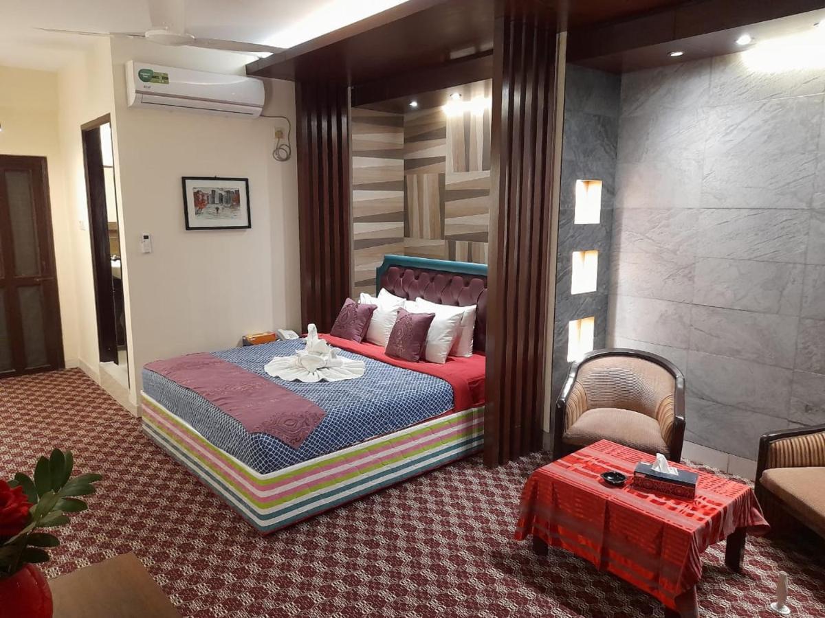 Center Point Apartment Dhaka Luaran gambar