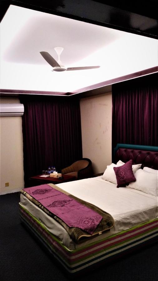 Center Point Apartment Dhaka Luaran gambar