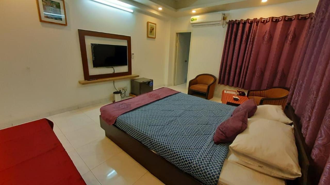 Center Point Apartment Dhaka Luaran gambar